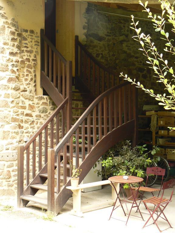 Chambres D'Hotes Du Vault Picot La Chapelle-aux-Filzméens Exterior foto